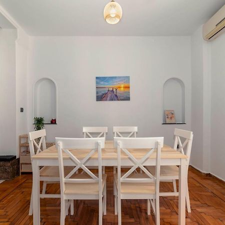 Spacious 2Bd Apartment Next To Athens Archeological Museum Dış mekan fotoğraf
